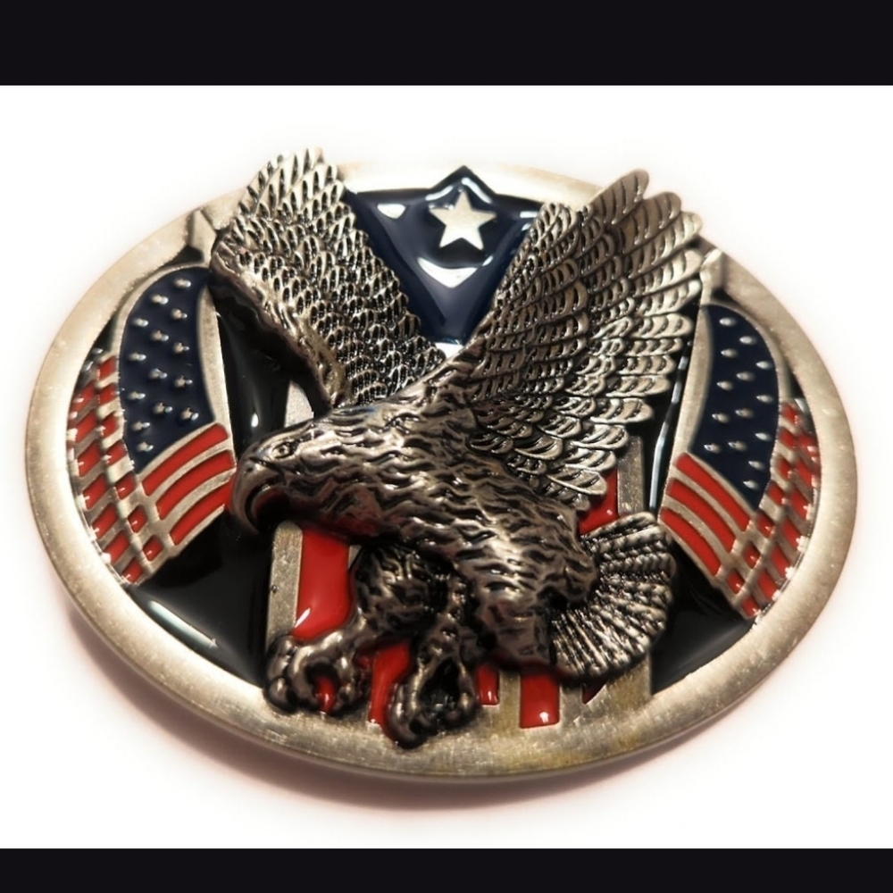 New eagle American flag belt buckle approximately 3.5" Wide